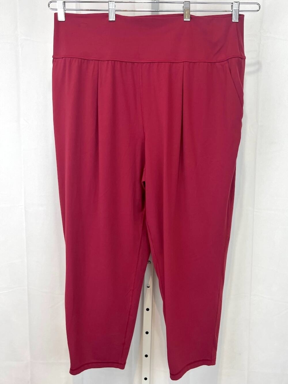 ATHLETA Elation Pants 533562 Pull On Crop Stretch Nylon Berry Red 2X Plus